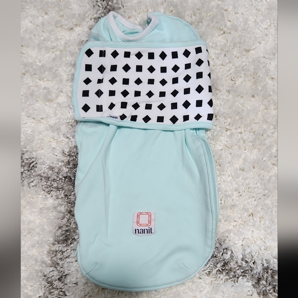 New Nanit Swaddles 0-3m - Picture 4 of 12